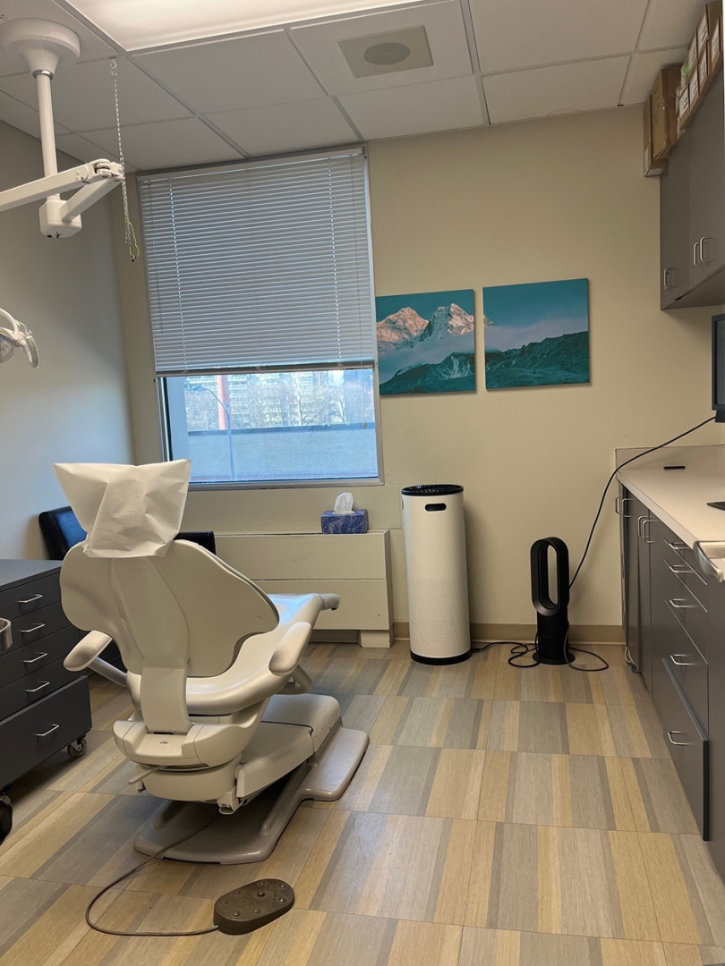 Dental room with a window