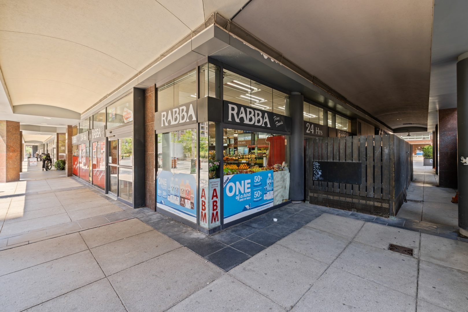 22-26 Wellesley Street W exteior photo of the corner unit RABBA